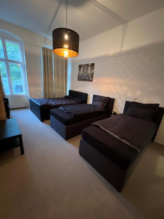 Apartment Fuer Familien, Freunde Oder Groessere Gruppen Bis Zu 8 Personen In Der Naehe Des Berliner Hauptbahnhofs Exteriör bild